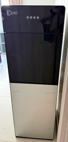 Zeno Tall Water Dispenser - bottom load - almost new Condition