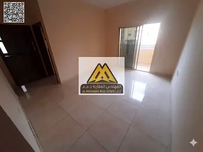 شقة مميزة للإيجار السنوي في منطقة العالية بعجمان، وتعد من الخيارات الممتازة للراغبين في السكن في موقع هادئ وقريب من المخرج الشرقه و دبي