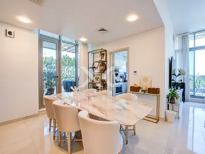Penthouse | Majilis View | VOT