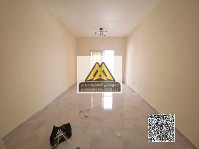 شقة مميزة بمساحة كبيرة وإطلالة مفتوحة في موقع حيوي وقريب من جميع الخدمات والمرافق