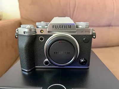 Fujifilm X-T5 Body - Like New