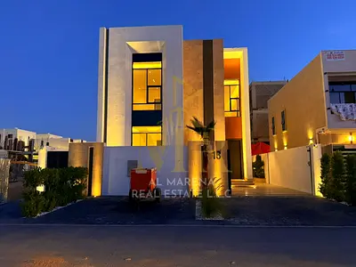 فيلا مودرن امريكى /شامل التسجيل /تكيف مركزى مع روف