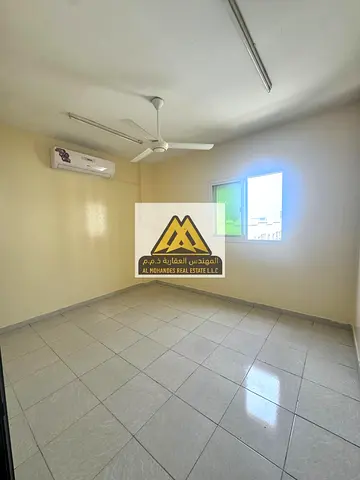 بسعر ممتاز جدا و مناسب للجميع مع صيانه فري ع المالك موقع متميز جدا بنايه عائلات فقط