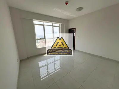 Free parking in a luxury family residence near the Corniche - two master bedrooms with private parking