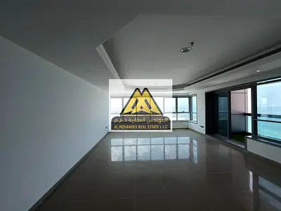 فرصة مميزة للسكن في واحدة من أفخم وأرقى الأبراج السكنية في عجمان داخل برج الكورنيش، حيث يجتمع الموقع الاستراتيجي مع الإطلالة البحرية المباشرة والمساحا
