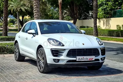 AED 2131/month | 2018 Porsche Macan S | GCC Specs | Ref#452778