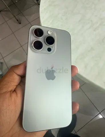 Iphone 15 pro 256 with All accessories and Box