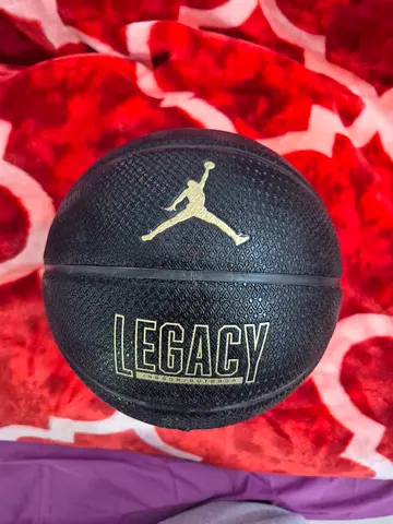 ORIGINAL Jordan Legacy used once