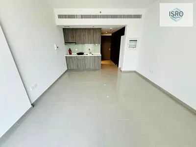 SPACIOUS STUDIO READY TO MOVE PRIME LOCATION