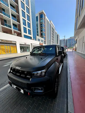 BAIC BJ40L 2025 - 8000Km - SERVICE + WARRANTY