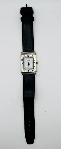 Fossil womens leather wristwatch