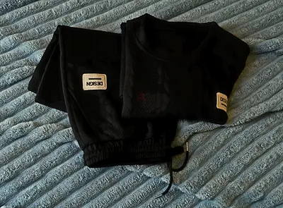 Black two-piece coord set (top and shorts) - size XL *Never Used*