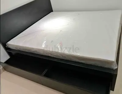 IKEA malam bed with mattress 180x200cm bed with mattress