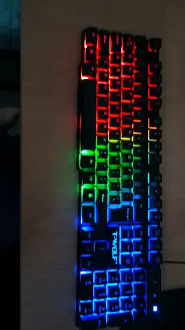 T-Wolf TF200 Gaming Keyboard - Mechanical Feel - Like New