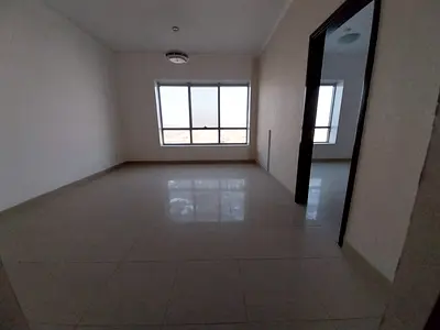 شقة غرفة وصالة في برج مميز | باركن مجاني | غرفة ماستر | خزائن حائط | إطلالة مفتوحة | على شارع الاتحاد ومخرج دبي