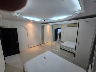 Room for rent near metro station