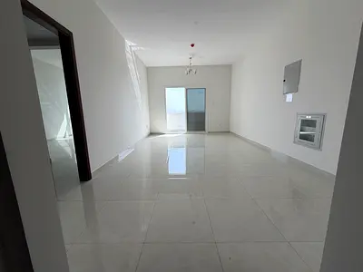 شقة غرفة وصالة أول ساكن للإيجار في كورنيش عجمان بإطلالة مميزة مع باركن