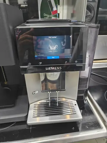 Siemens Built-in Fully Automatic Coffee Machine (Bean-to-Cup) - Good Condition