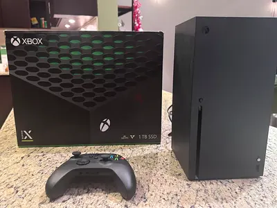 Xbox Series X 1TB SSD - 4K 120FPS Gaming Console + Controller. Brand New condition.
