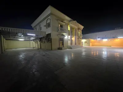 فيلا تجاري للإيجار الروضة 3 مساحة 10 آلاف قدم