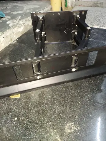 Adjustable Full-Motion TV Wall Mount Bracket (Used)