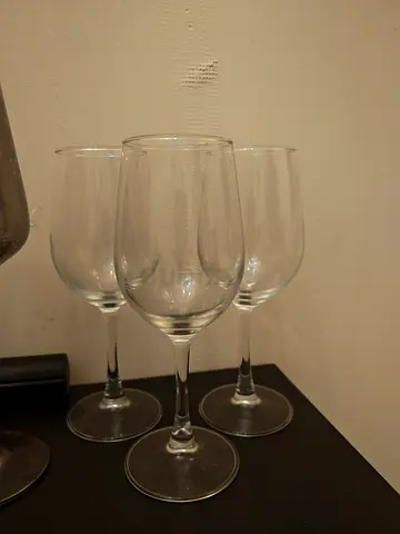 Set of 3 Clear Wine Glasses - Good Condition