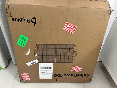 100W ETFE Solar Panel, BigBlue Solarpowa100 Folding Solar Panels(24V/4.16A) with Kickstands for Cell