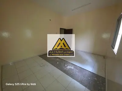 رفة وصالة للإيجار السنوي في الروضة 2 عجمان – سعر مناسب بدون تكييف وبدون مصعد
