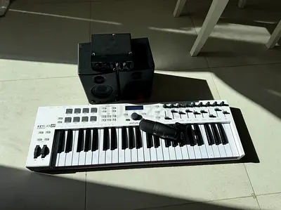 Mini home sound studio