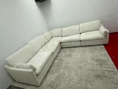Selling oc home 5 pieces sofa