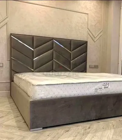 King Size Brand New Fully Custom Made Bed,Hydraulic Storage Can be Installed