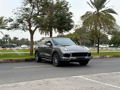 Porsche Cayenne Standard 2016 GCC Specs