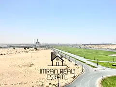 Brandnew Huge Size 3BHK Levish Design all Amenities Ready