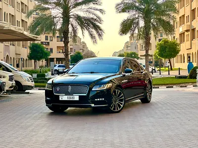 صورة 4 لـ 2019 Lincoln CONTINENTAL