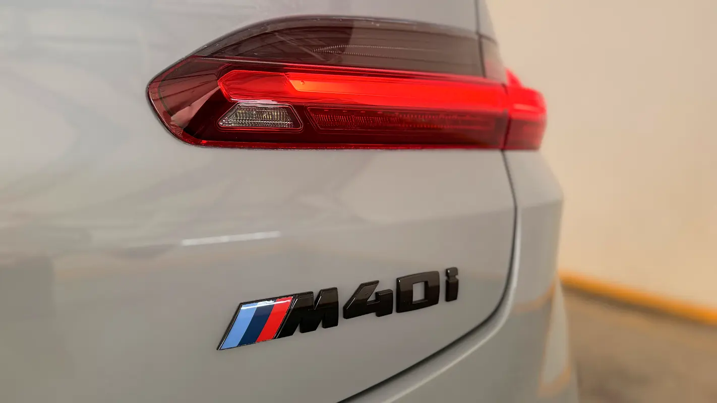 BMW X4 2022 — photo 1 of 16