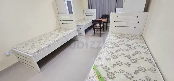 Bed Space for rent close to Metro