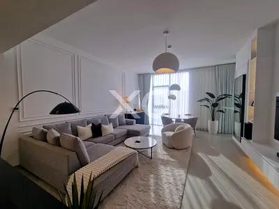 Upgraded | Large Balcony | Exclusive | VOT