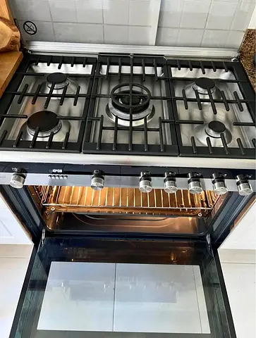 Siemens iq700 Top Gas Oven Electric 90cm