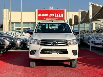 2019 Toyota HILUX photo 2