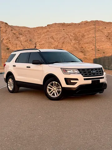 2016 Ford Explorer XLT | Single Owner | Full Agency History | Low Mileage