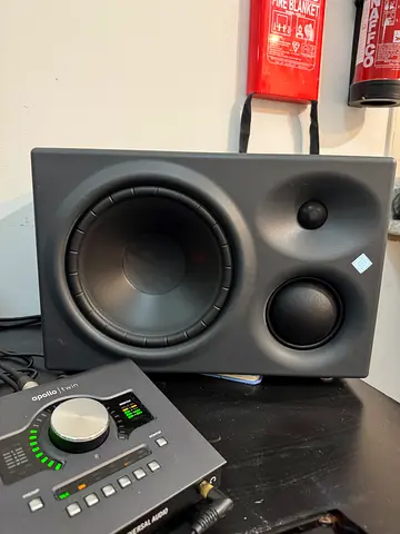 Neumann KH310 (Pair)