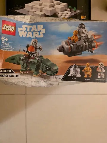 LEGO Star Wars Microfighters 75228 Escape Pod vs. Dewback — Complete Set