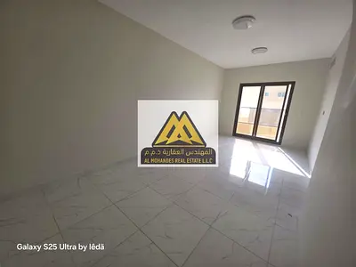 شقة غرفة وصالة للإيجار السنوي في الروضة بعجمان مساحة كبيرة بلكونة وإطلالة مفتوحة بالقرب من جميع الخدمات