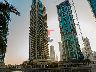 Modern Studio | Lake View Tower | Prime JLT Living