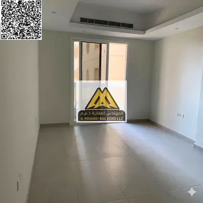 بناية جديدة اول ساكن | البناية بالكامل غرفة وصالة فقط نماذج ببلكونة اطلالة علي الشارع الرئيسي واطلالة خلفية | موقع مميز بالقرب من جميع الخدمات