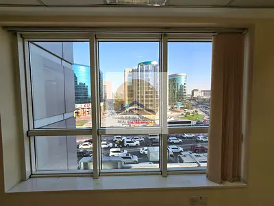 Chiller free Office 900 Sqft with 120k Rent