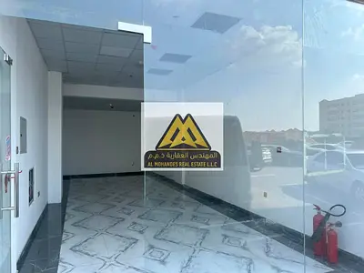 محلات للإيجار السنوي – أول ساكن مساحات مختلفة تناسب جميع الأنشطة مساحات تبدأ من 400 قدم موقع مميز وحيوي