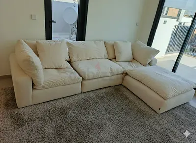 Marina Homes couch 🛋️ feather 🪶 filled modular with ottoman