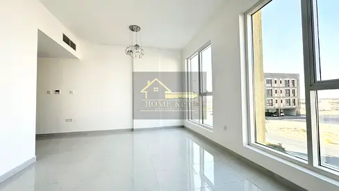 Brand 3bhk / huge and wider balcony / 6 and 4 cheques payment
