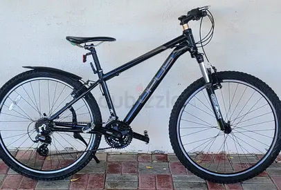 Well-kept 26 Mountain Bike - Hardly Used, Includes Mudguards